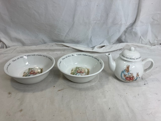 WEDGWOOD PEATER RABBIT ウェッジウッド ピーターラビット ボウル 2点 小型ポット 1点 セット 中古拍卖