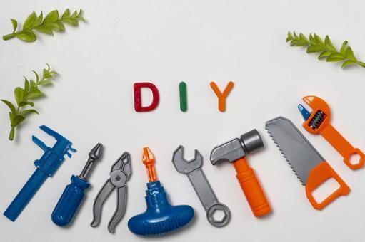 アマゾンや百均で製作キットを購入 組み立てるだけで稼ぐビジネスモデル あらゆる種類のキットを利用して工作なお仕事 拍卖