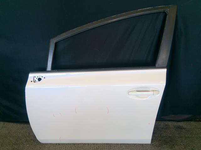 プリウスα DAA-ZVW41W フロント 左 ドア S チューン ブラック 5人 070 67002-47110 67002-47111拍卖