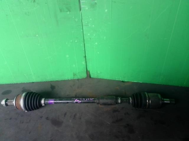 N-BOX 6BA-JF3 フロント 右 ドライブ シャフト カスタムLターボ NH883P 44305-TKT-003拍卖