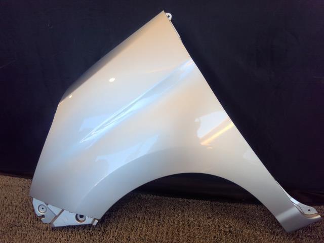 トール 5BA-M900S フロント左フェンダー G S28 53812-B1310拍卖