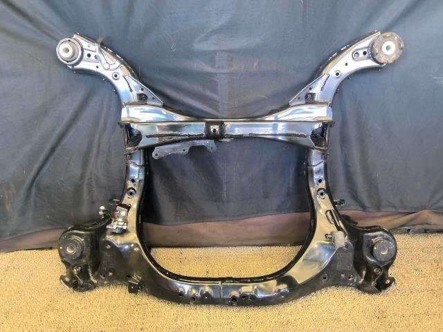 クラウン 5AA-TZSH35 リア メンバー クロスオーバー RS 4WD TZSH30 1L5 51206-30190拍卖