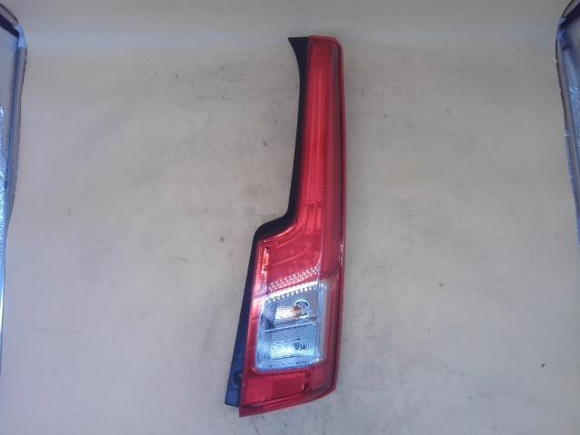 ムーヴ DBA-LA150S 右テールランプ X W24 D161 81551-B2340拍卖