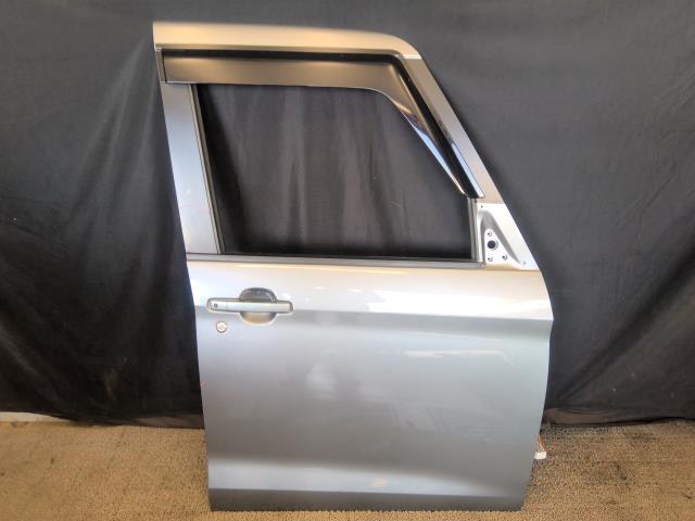 デイズルークス DBA-B21A フロント 右 ドア ハイウェイスター Xターボ TRN/U17 M3108 80100-6A00M拍卖