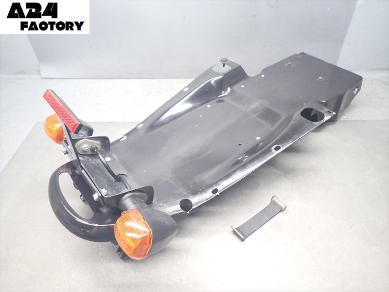 C1R7-1105 ヤマハ YZF-R6 フェンダーレス インナーフェンダー FRP製 【JYARJ031000018*** 逆車 動画有】拍卖