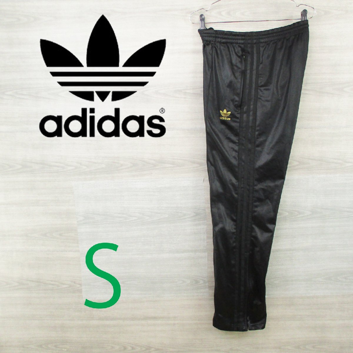 アディダス オリジナルス<CHILE62 金ロゴ トラックパンツ>MP1174t拍卖