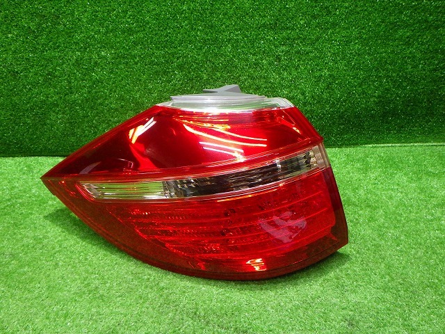 エリシオン 左テール RR RR5 前期 プレステージ D046A ホンダ LED玉切れなし 251031027拍卖