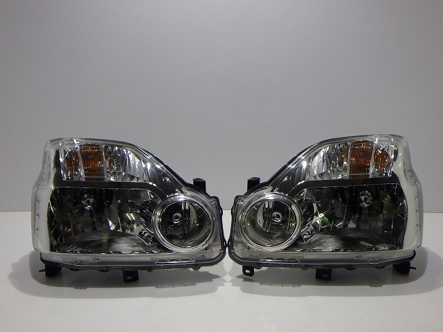 エクストレイル ヘッドライト左右 ハロゲン T31 NT31 前期 1785 J 26010/26060-JG00A コーティング 綺麗 251110007拍卖