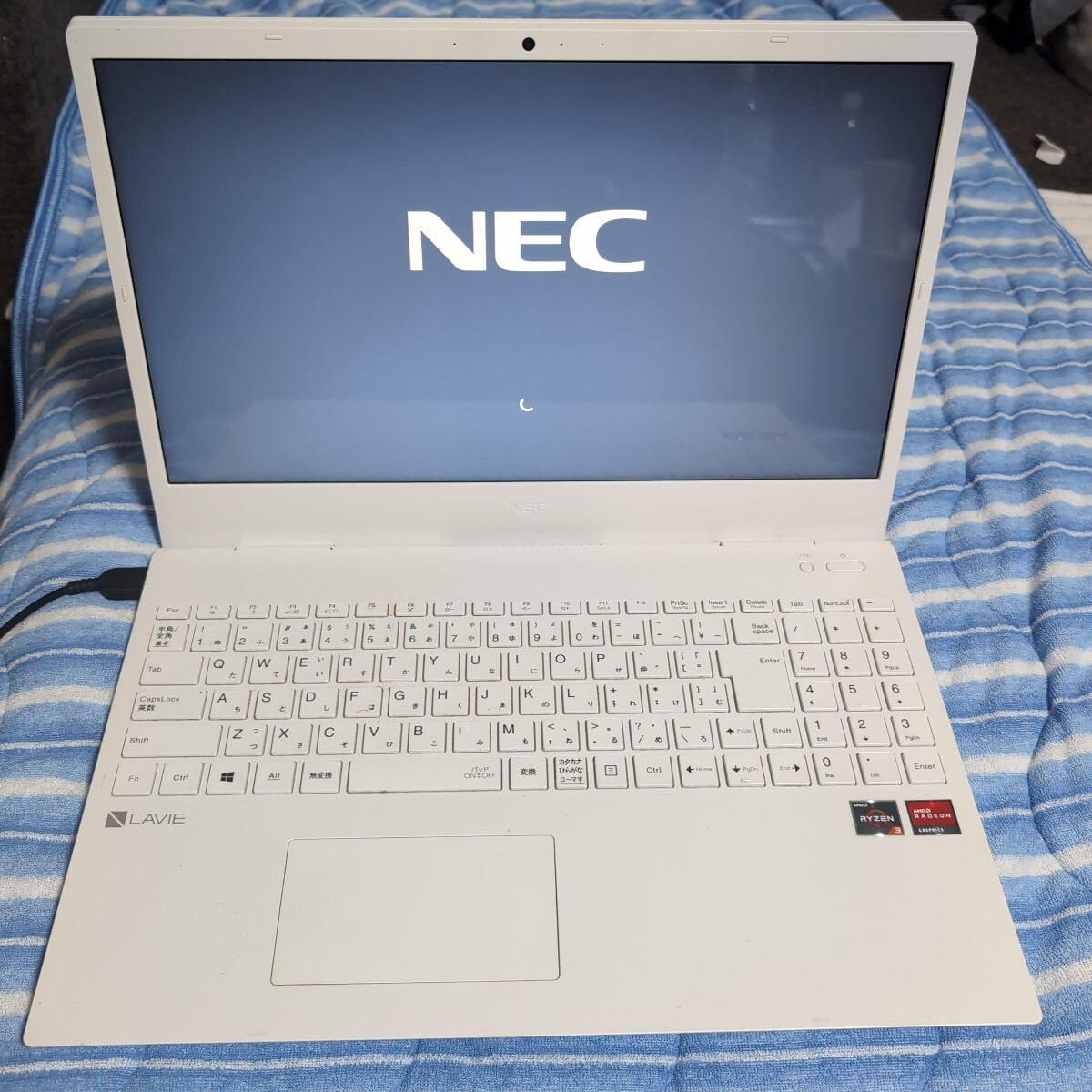 NEC LAVIE N1536AZW-2 Ryzen3拍卖