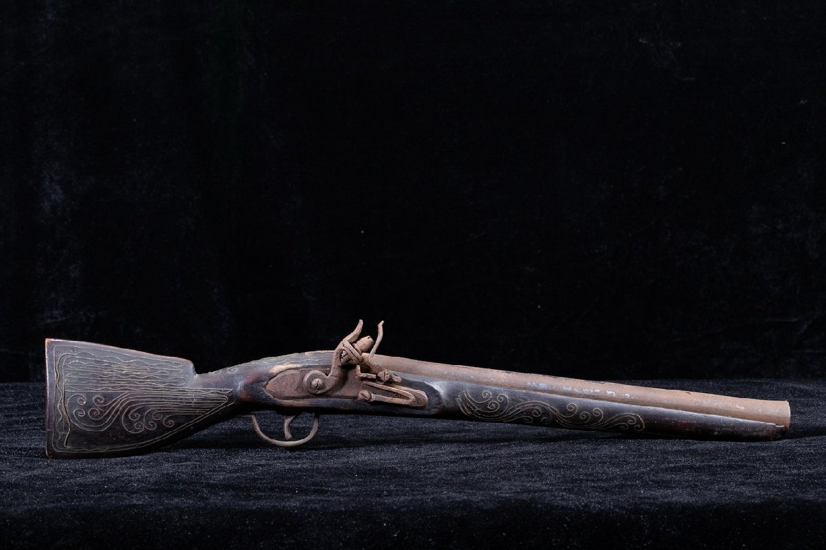 【珍品堂】1円から N22-V1 モデルガン 古式銃 管打ち銃 火縄銃 古式銃 模造銃 装飾銃 長52㎝ レプリカ 武具 時代物 骨董品 古美術拍卖