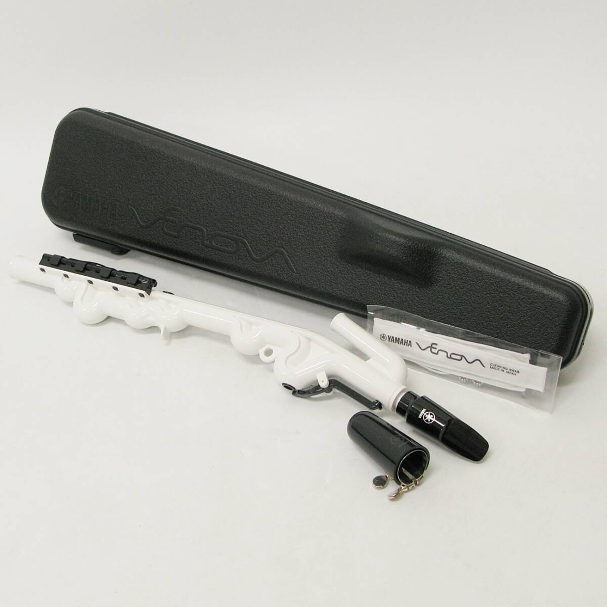 YAMAHA ヤマハ Venova ヴェノーヴァ YVS-100 ホワイト カジュアル管楽器 全長約460mm ハードケース付 Kキ66拍卖