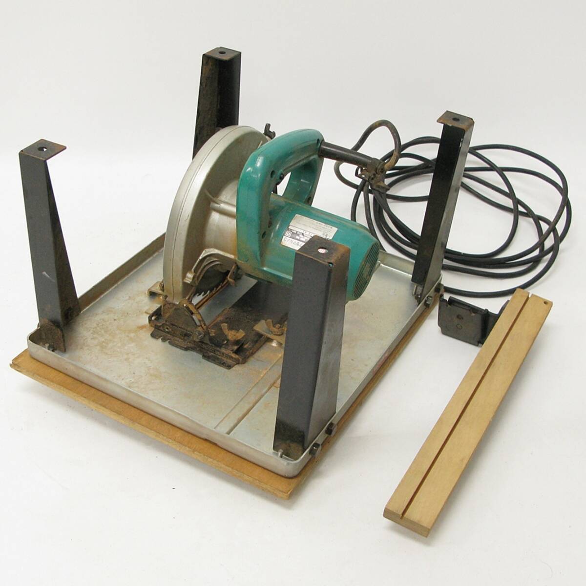 Makita マキタ 7型マルノコ M580 100V 11A 180~190mm 丸のこ 電動工具 DIY 切断機 Kキ66拍卖