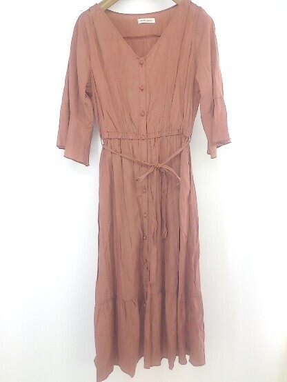 ◇ ◎ natural couture ウエストリボン付 七分袖 膝下丈 ワンピース サイズF テラコッタ系 レディース P拍卖