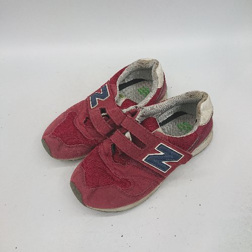 ◇ Θ NEW BALANCE PO313JB 313 キッズ ロゴ入り ローカットスニーカー サイズ21.5 レッド ネイビー 男の子 女の子 E拍卖