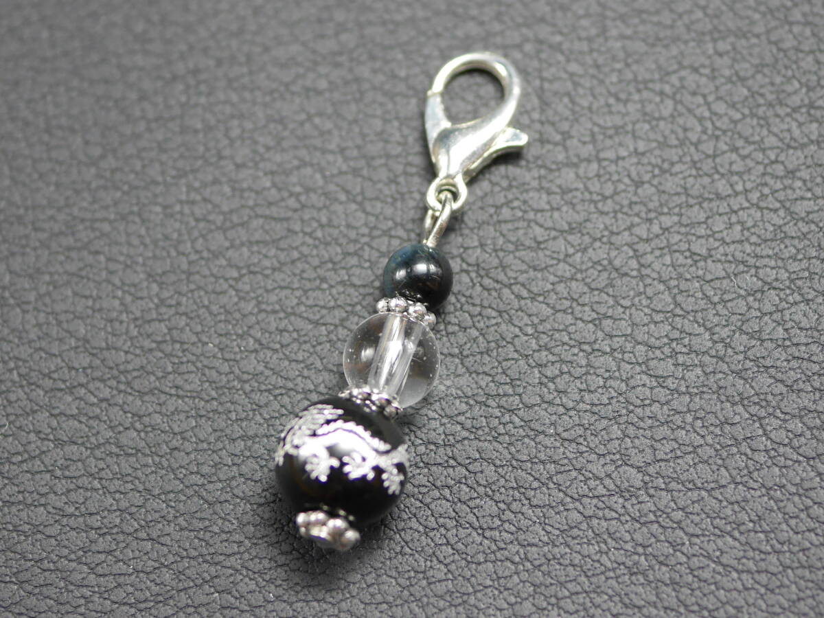 ドラゴン彫刻ブラックオニキスのシンプルチャーム 382拍卖