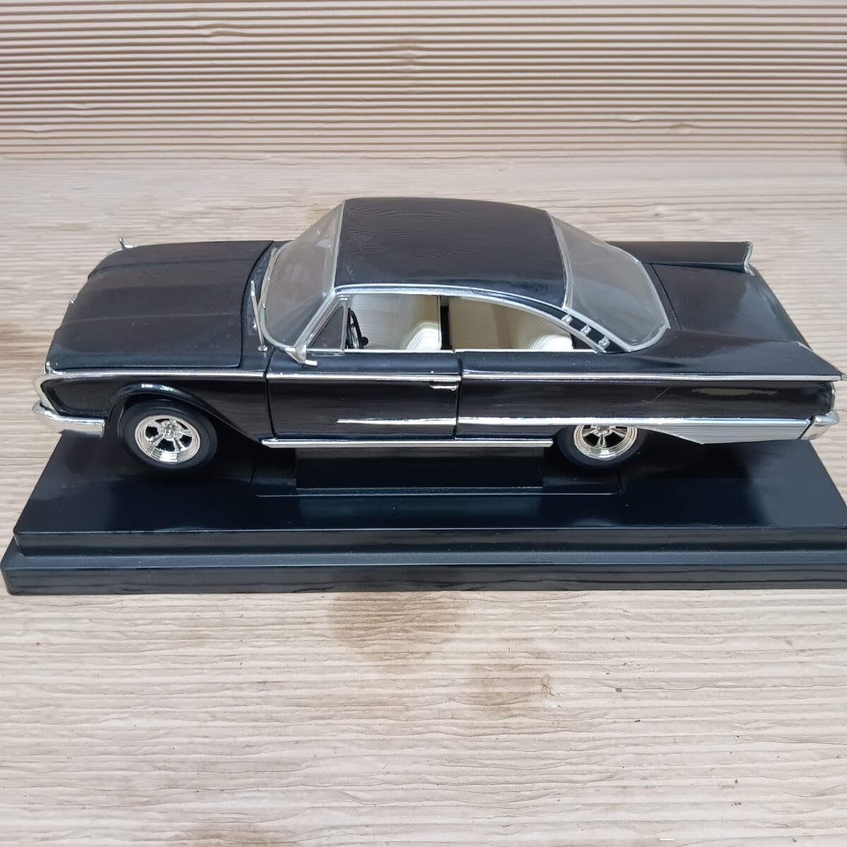 ◇ミニカー Ertl 1:18 1960年型フォード・スターライナー ミニカー アメ車 ブラック ヴィンテージ ビンテージ(23)拍卖