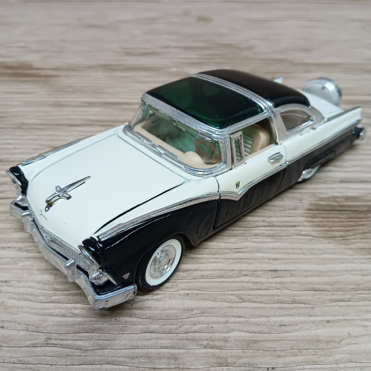 ◇ミニカー 1955年式フォード・クラウンビクトリアミニカー FORD 1/24 アンティークミニカー ヴィンテージ ビンテージ (28)拍卖