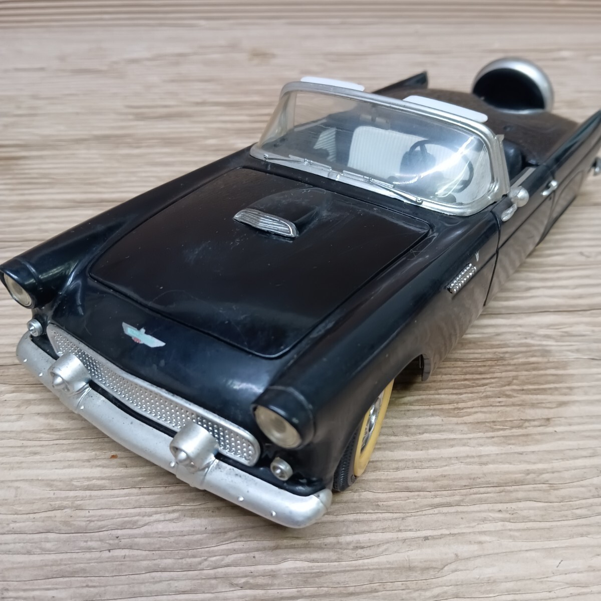 ◇ミニカー 1956年型フォード・サンダーバードミニカー 1/18アメ車 ヴィンテージ ブラック アンティークミニカー ビンテージ(39)拍卖