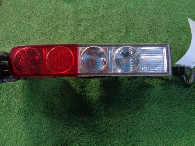 キューブ DBA-BZ11 純正 左テールランプ/テールレンズ イチコ D015拍卖