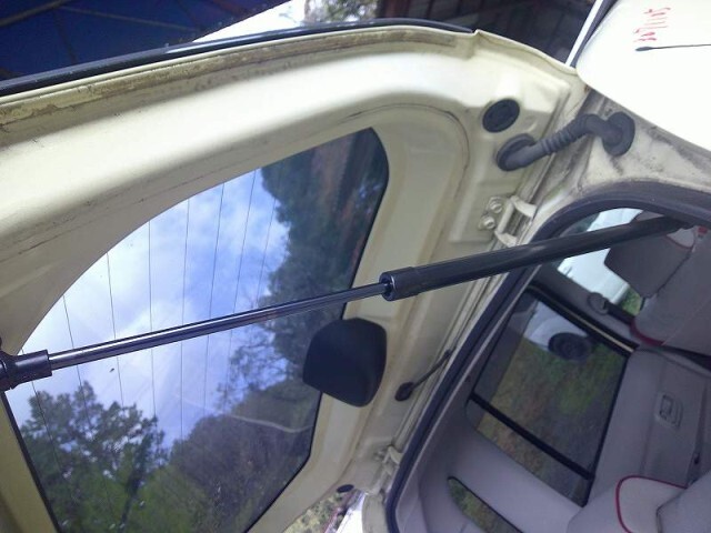 ムーヴコンテ DBA-L575S バックドアダンパー/リアゲートショック 左右セット拍卖