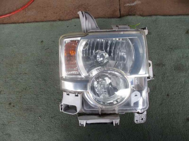 ムーヴコンテ カスタム DBA-L575S 右ヘッドランプ/ヘッドライト 純正 HID レベライザー付 コイト 100-51966拍卖