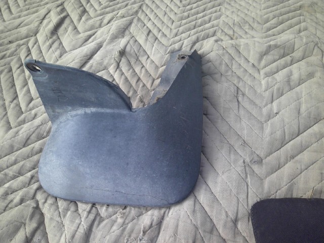 ミニカ TA-H42A 左Rマッドガード/ドロヨケ 黒無塗装拍卖