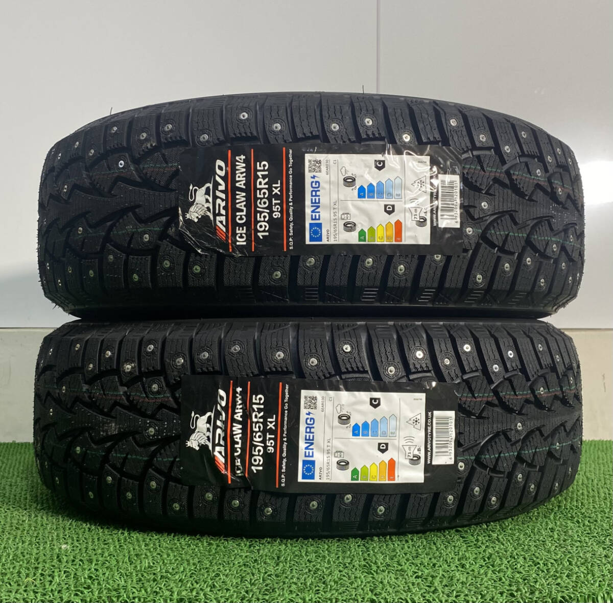 195/65R15 95T XL ARIVO ARW4 新品 スパイクタイヤ 2本セット 2025年製 ※本州送料無料 195/65/15 冬タイヤ拍卖