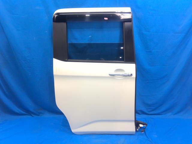 タンク DBA-M900A 右RドアASSY G コージーED W24 67003-B1101拍卖