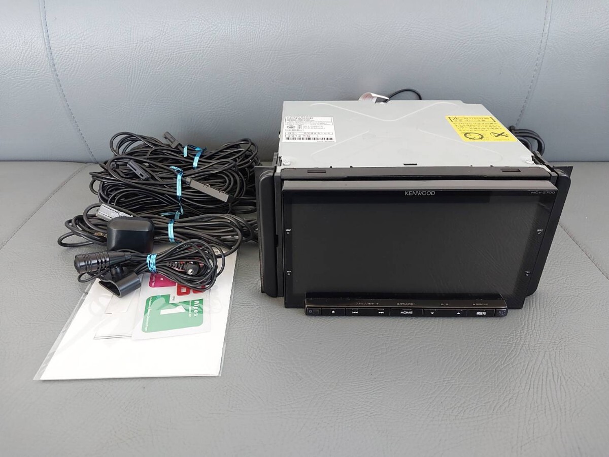 ☆☆超美品/動作確認済み☆☆ KENWOOD / ケンウッド 彩速ナビ MDV-Z700 新品フィルムアンテナ付 最新ファームウェア フルセグ SDナビ拍卖