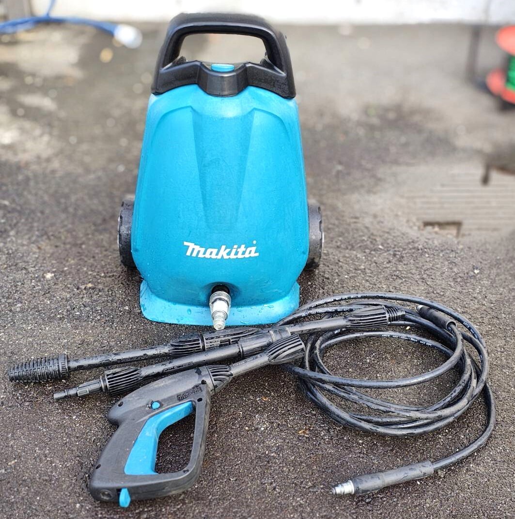 富)★確認動画有★ マキタ makita 高圧洗浄機 MHW0700 100V 掃除 外壁 洗車 ※ジャンク品 領収OK m1108-1拍卖