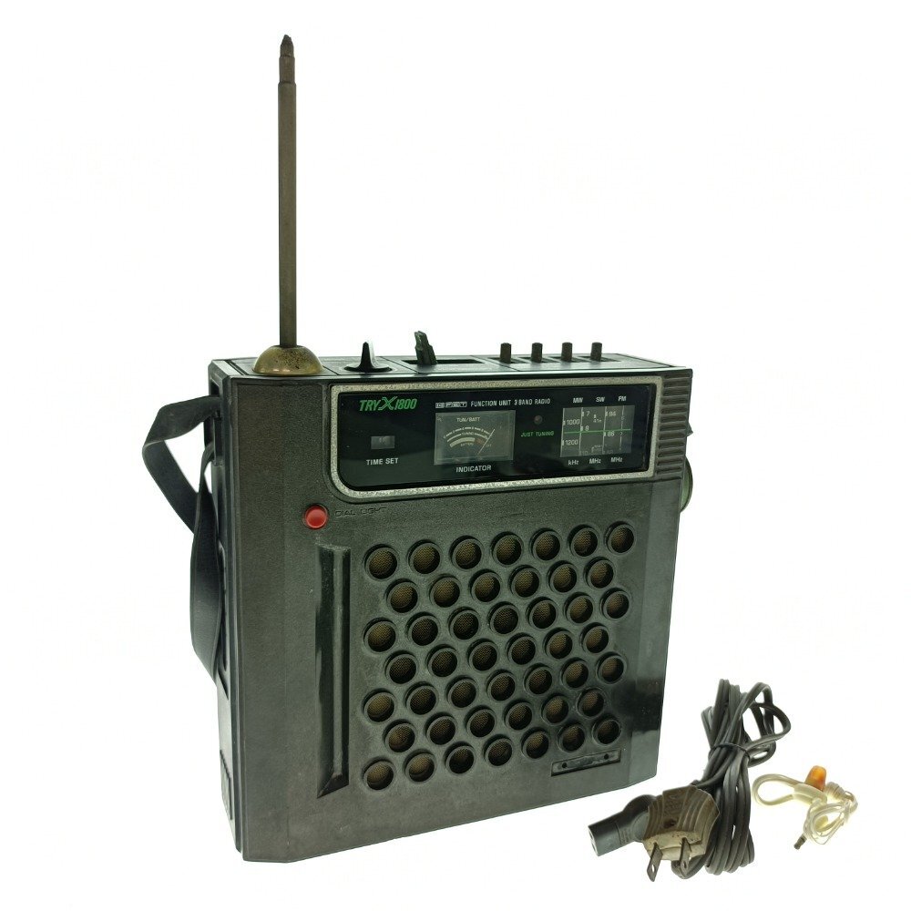 TOSHIBA 東芝 3 BAND RADIO 3バンドラジオ TRY X 1800 MODEL RP-1800F 短波 FM SW MW 昭和レトロ アンティーク家電 ジャンク 中古拍卖