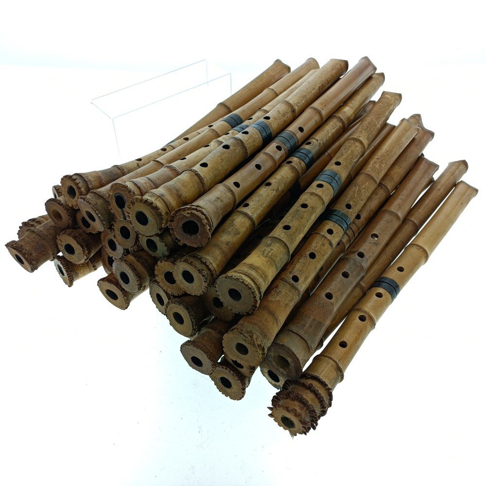 ★1円★ 大量 尺八 材料 竹材 穴開き 加工済 35本セット 和楽器 管楽器 笛 工芸 バンブー 天然素材 詳細不明 ジャンク まとめ売り 中古拍卖