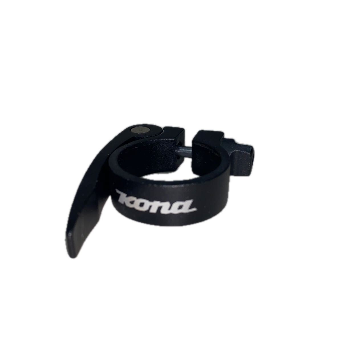★格安スタート★未使用★KONA コナ ロゴ入り純正クイックシートクランプ 35mm アルミ製 重量実測41g color:BLK★売り切り★拍卖