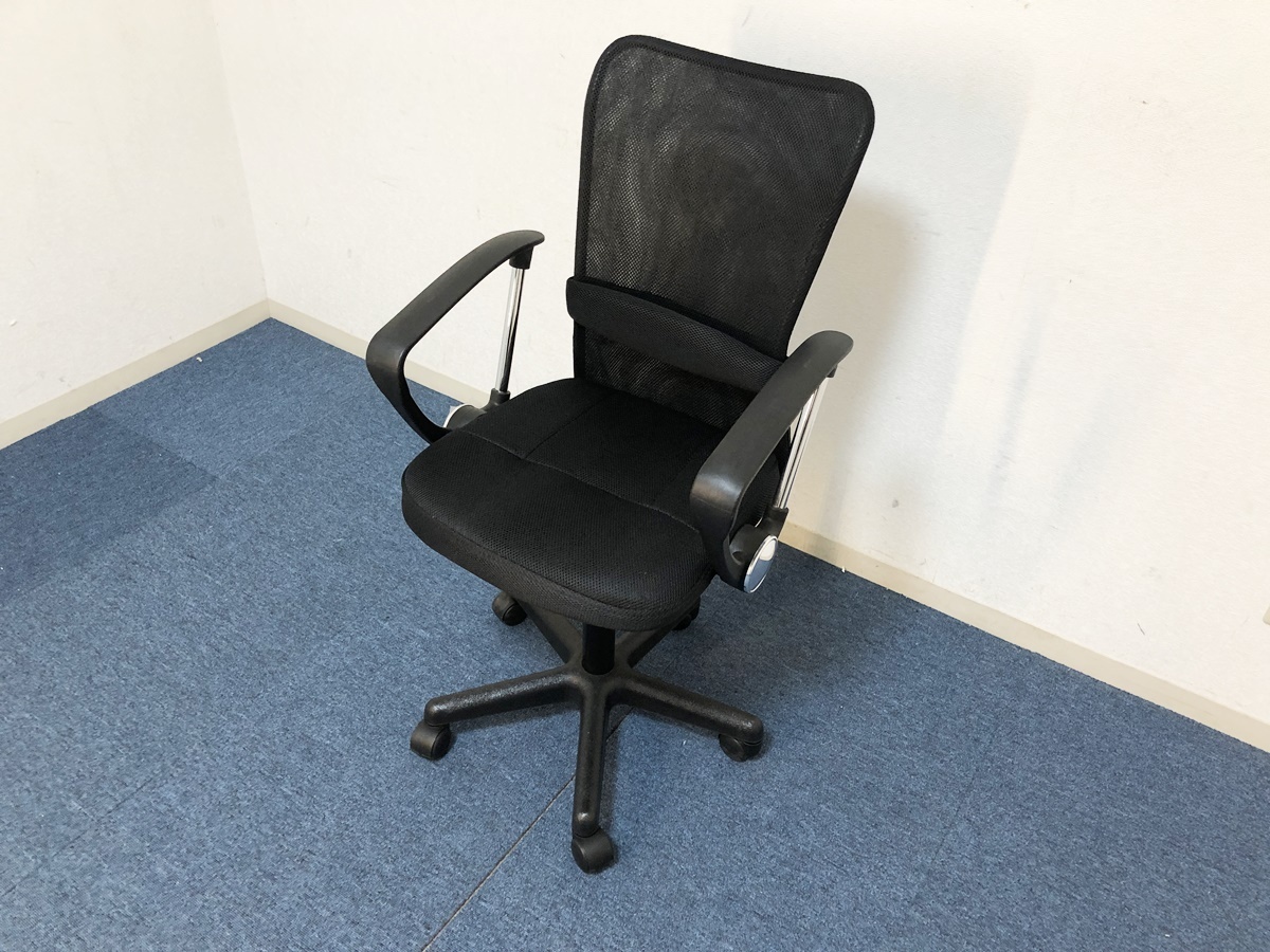 オフィスチェア 昇降機能・肘置・ランバーサポート付きブラック メッシュ事務椅子/キューチェア シンプルデザイン 展示品・アウトレット拍卖
