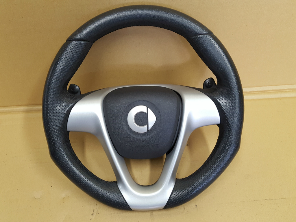 DBA-453342 MCC スマート ステアリング ハンドル WME4513922K749591 ブラバス フォーツー エレクトリック ドライブ BRABUS 拍卖