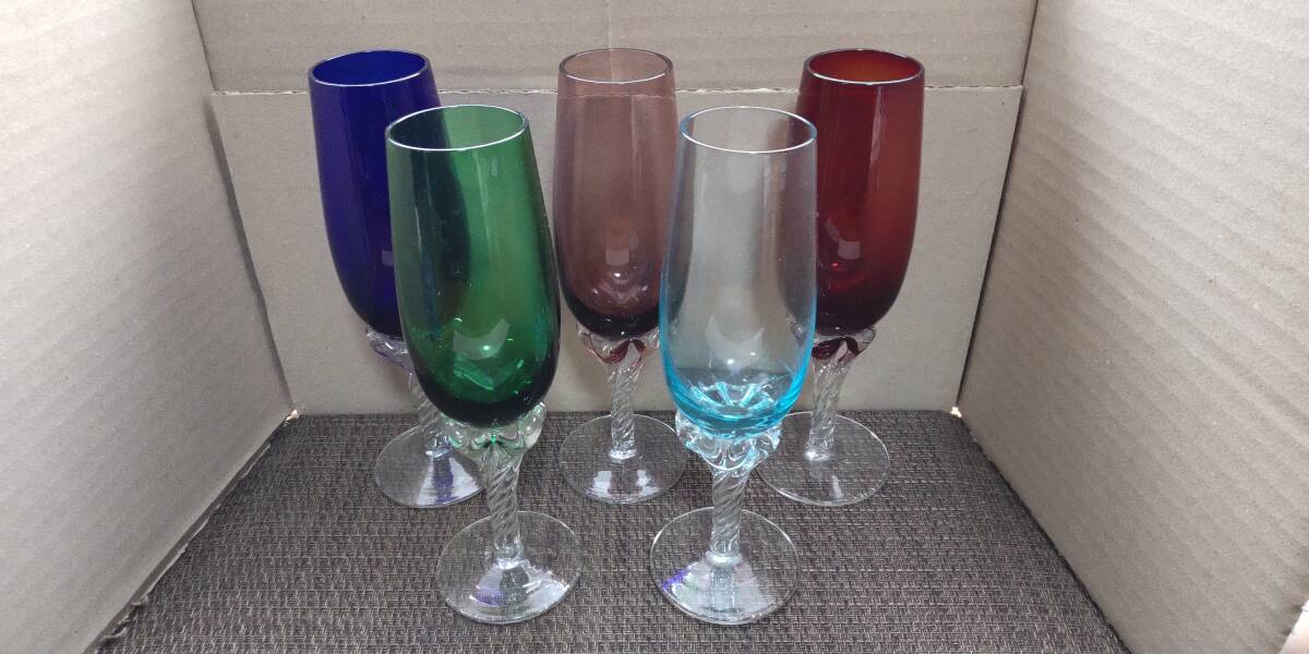 5色ワイングラス ハンドメイド 美品 送料1330円~拍卖