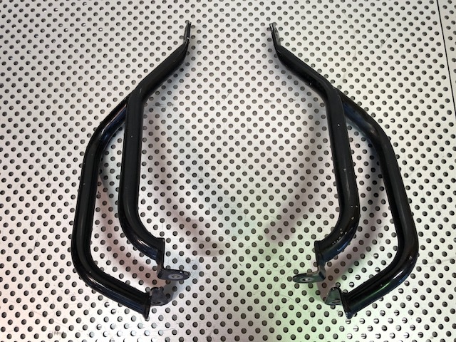 ホンダ GL400/500 エンジンガード左右拍卖