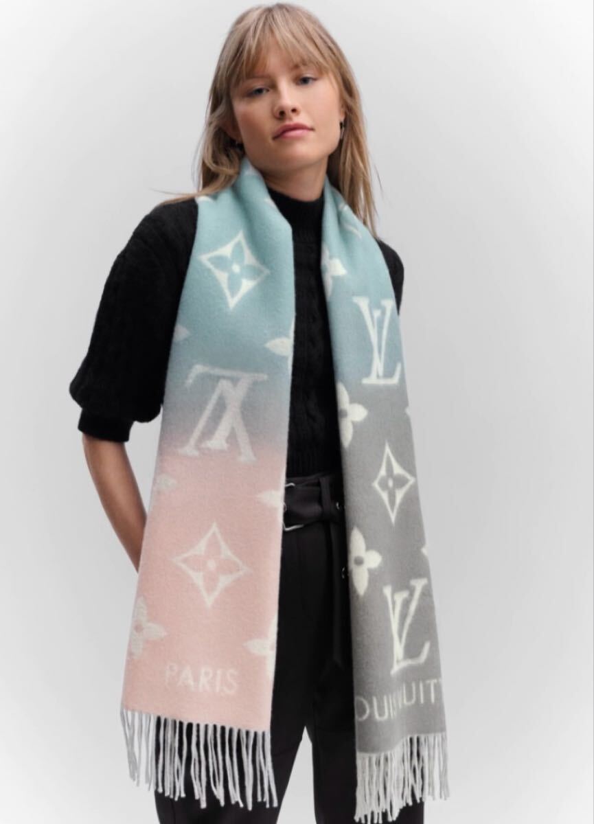 【未使用級】LOUIS VUITTON ルイヴィトンエルシャルプ・レイキャビック グラディエント モノグラムマフラー拍卖