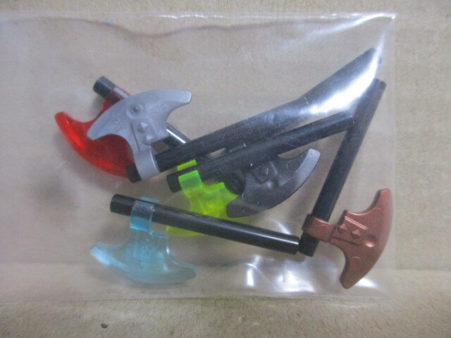 レゴ フィグ小物 組み斧 柄黒4L 刃6色6個 新品拍卖