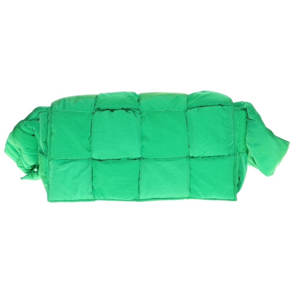 ボッテガヴェネタ マキシイントレチャート パデッドテックカセット ショルダーバッグ ショルダーポシェット グリーン ナイロン拍卖