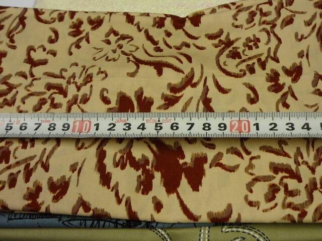 100*40★ベージュ・茶色・??柄の・ハギレ・生地・布★0544-4拍卖