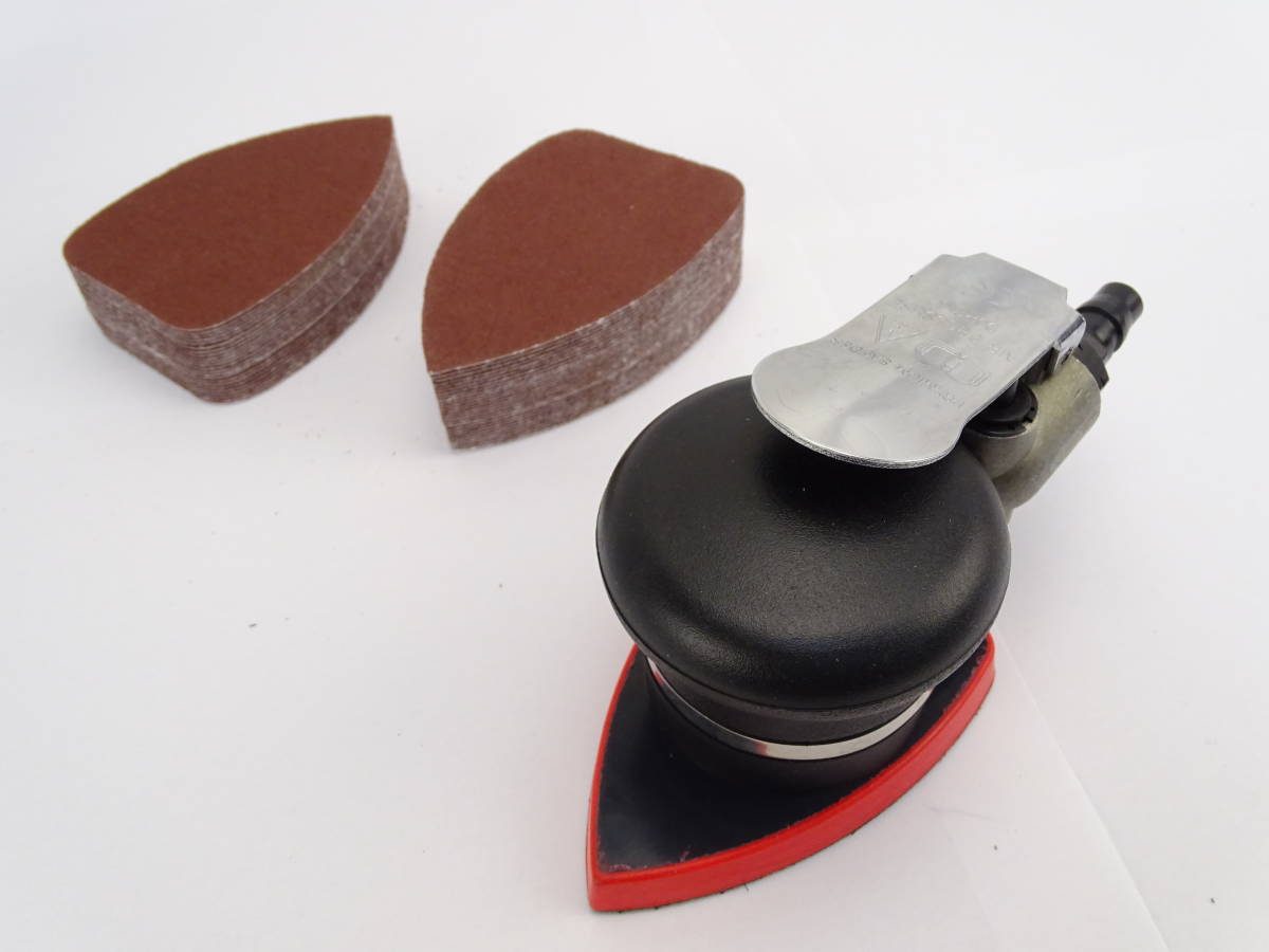 売り切り 未使用 三角形 70X900mmエアーオービタルサンダー 非吸塵式 空気 回転調整式 軽量710g ダブルアクション #80サンドペーパー50枚拍卖