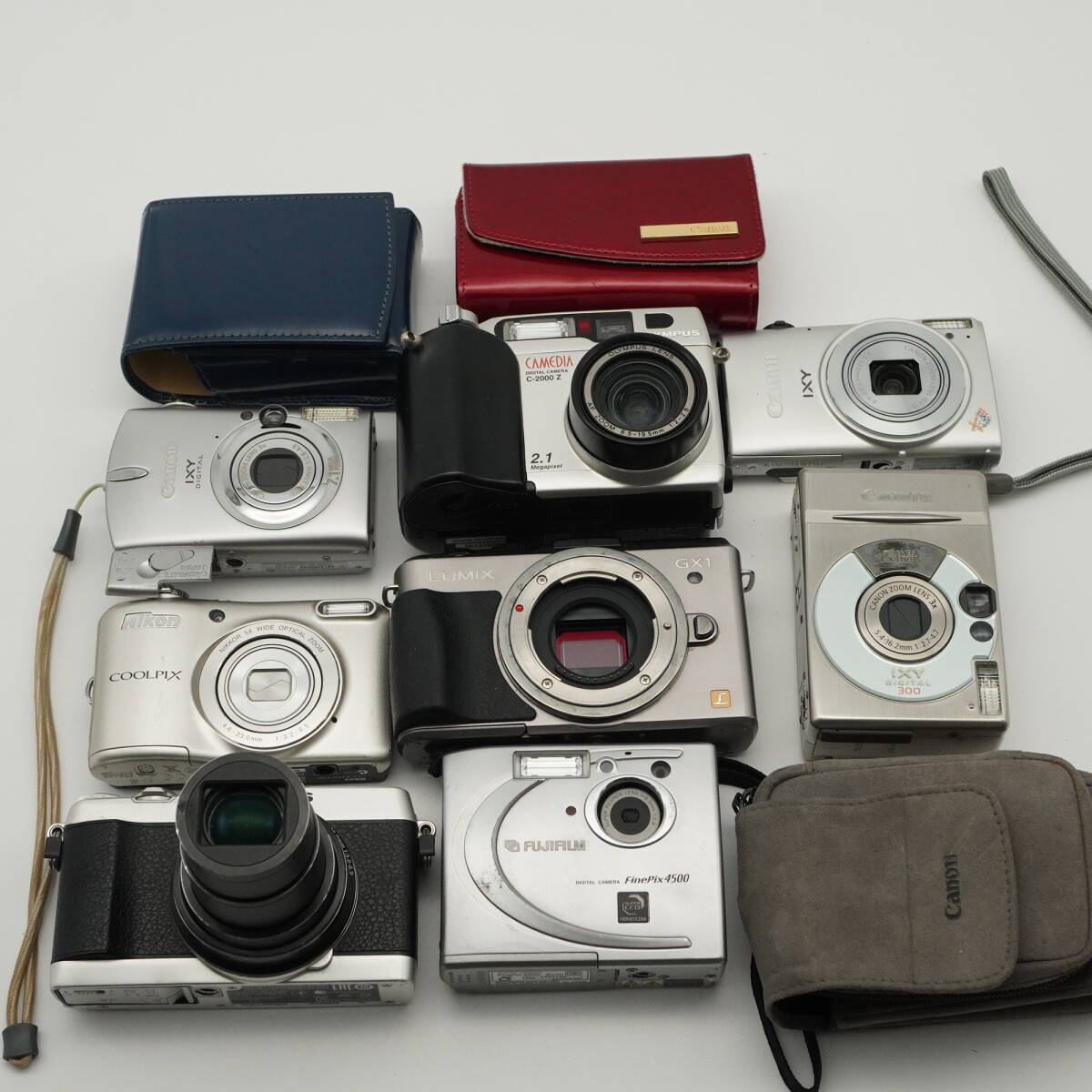 まとめ コンデジ コンパクトデジタルカメラ 8個セット PENTAX 富士フィルム Canon Nikon Olympus Lumix #B2856拍卖