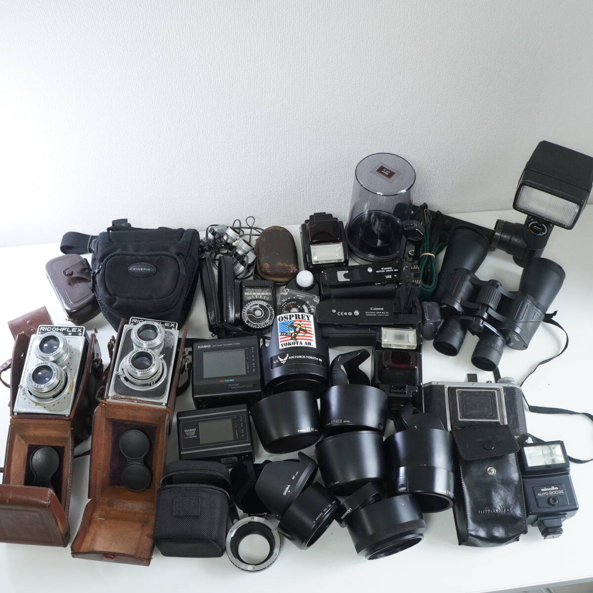 まとめ カメラアクセサリー セット ストロボ 二眼 レトロ ヴィンテージ レンズフード #B2858拍卖