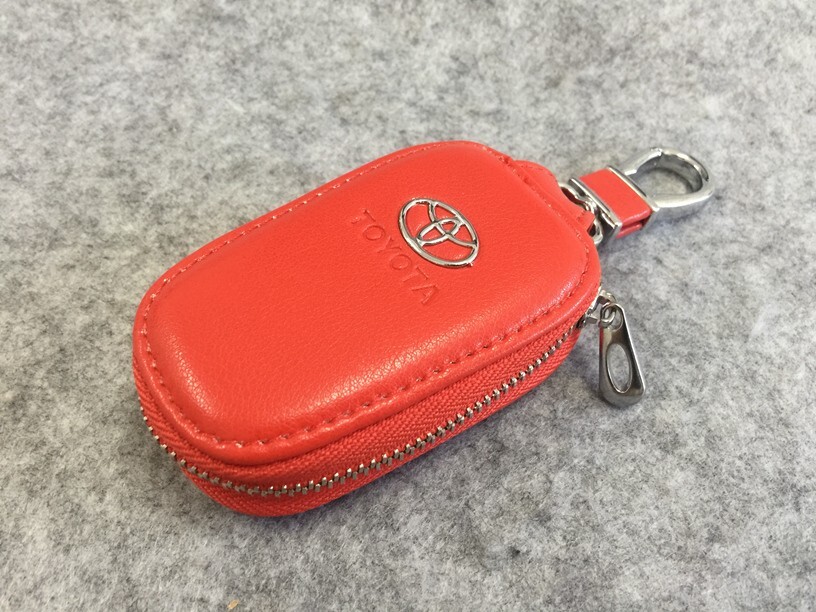 トヨタ キーケース スマートキーケース 自動車 カラビナ付き キーホルダー 収納 キーカバー キーリング キーチェーン レッド拍卖