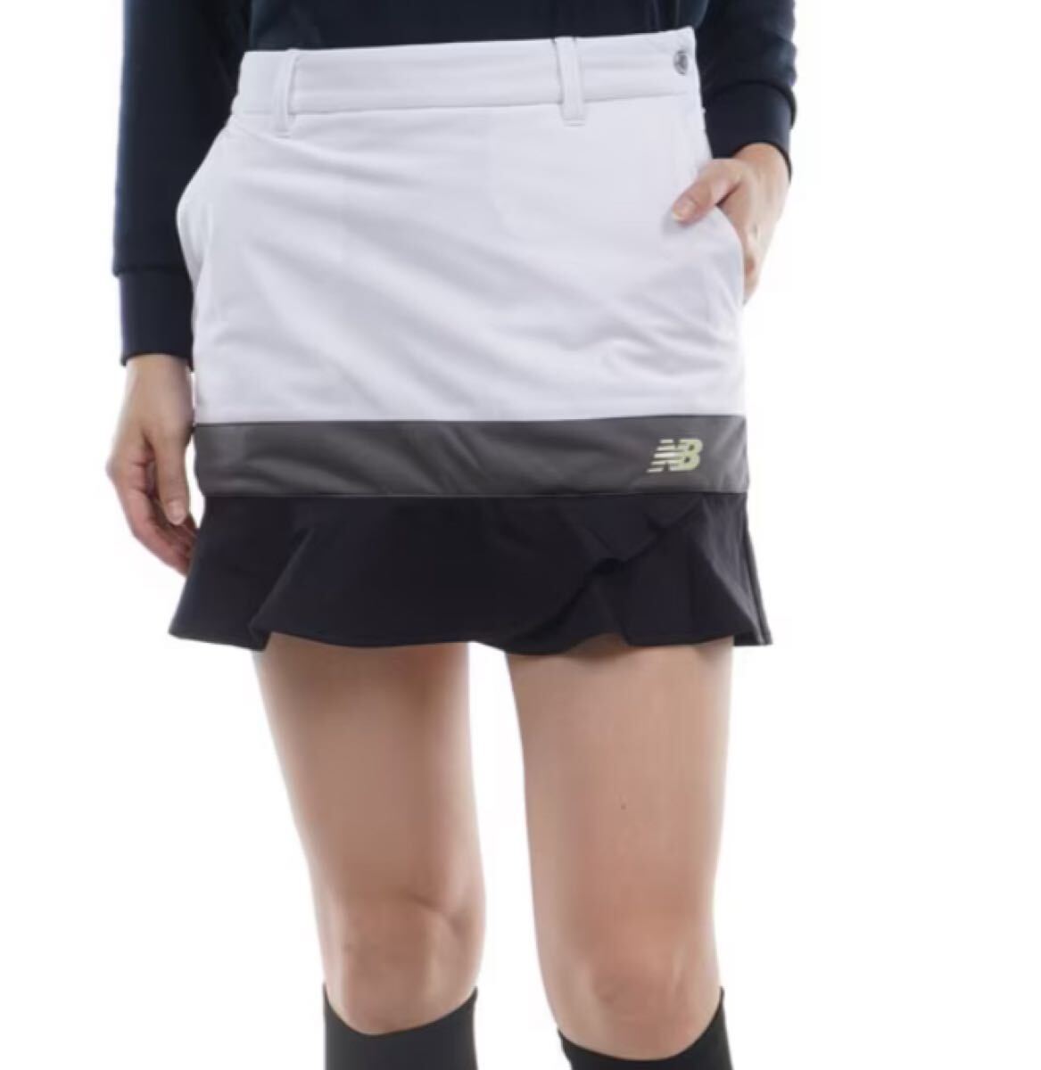 新品new balance golf(ニューバランスゴルフ)レディース 中綿 ハイブリッドスカート(ストレッチ・THERMOLITE:保湿性)012-3234501ホワイト白拍卖