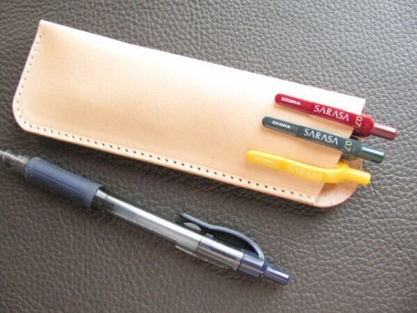 (c55)新品牛ヌメ革 3本用ペンケース 生成り ハンドメイド拍卖
