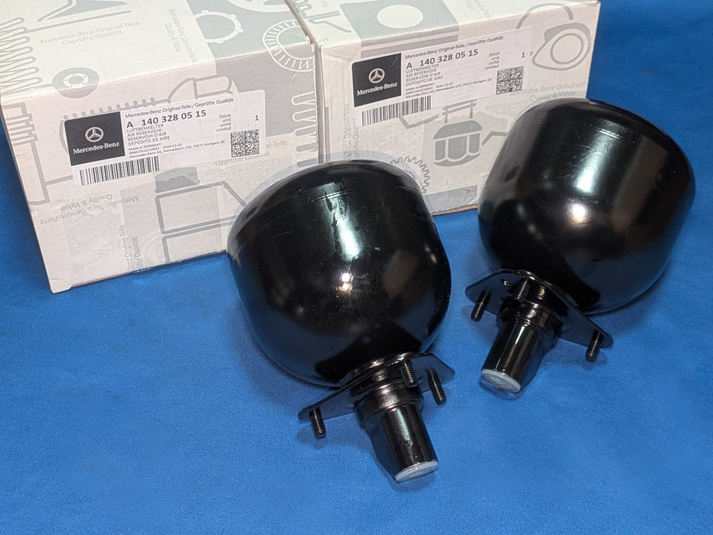 ★W124 Eクラス ワゴン 500E E500 R129 W140 純正 リアアキュームレーター左右セット 1403280515拍卖