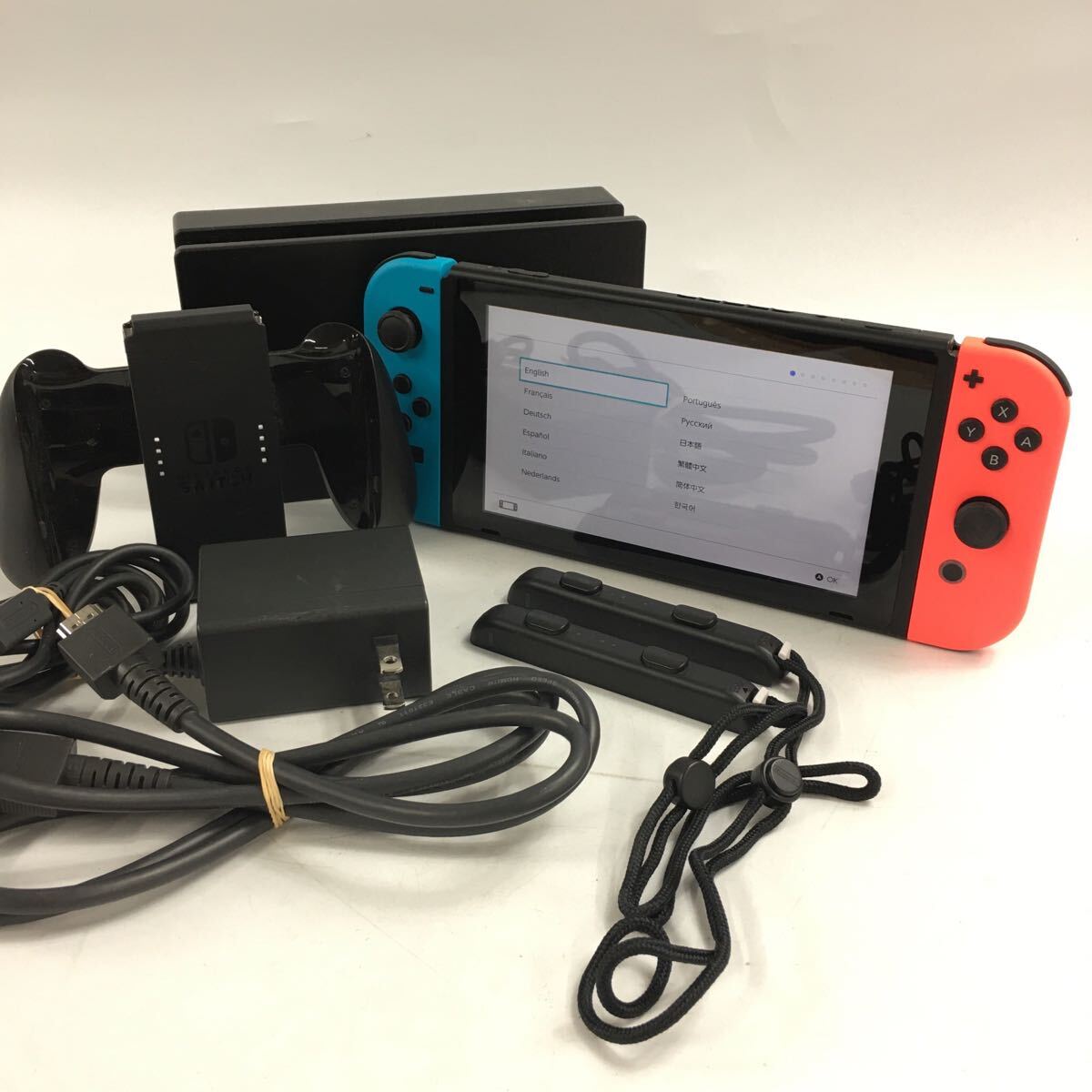 ★F11019 Nintendo Switch 本体 Joy-Con(L)ネオンブルー/(R)ネオンレッド HAC-001 2020年製 動作確認済拍卖