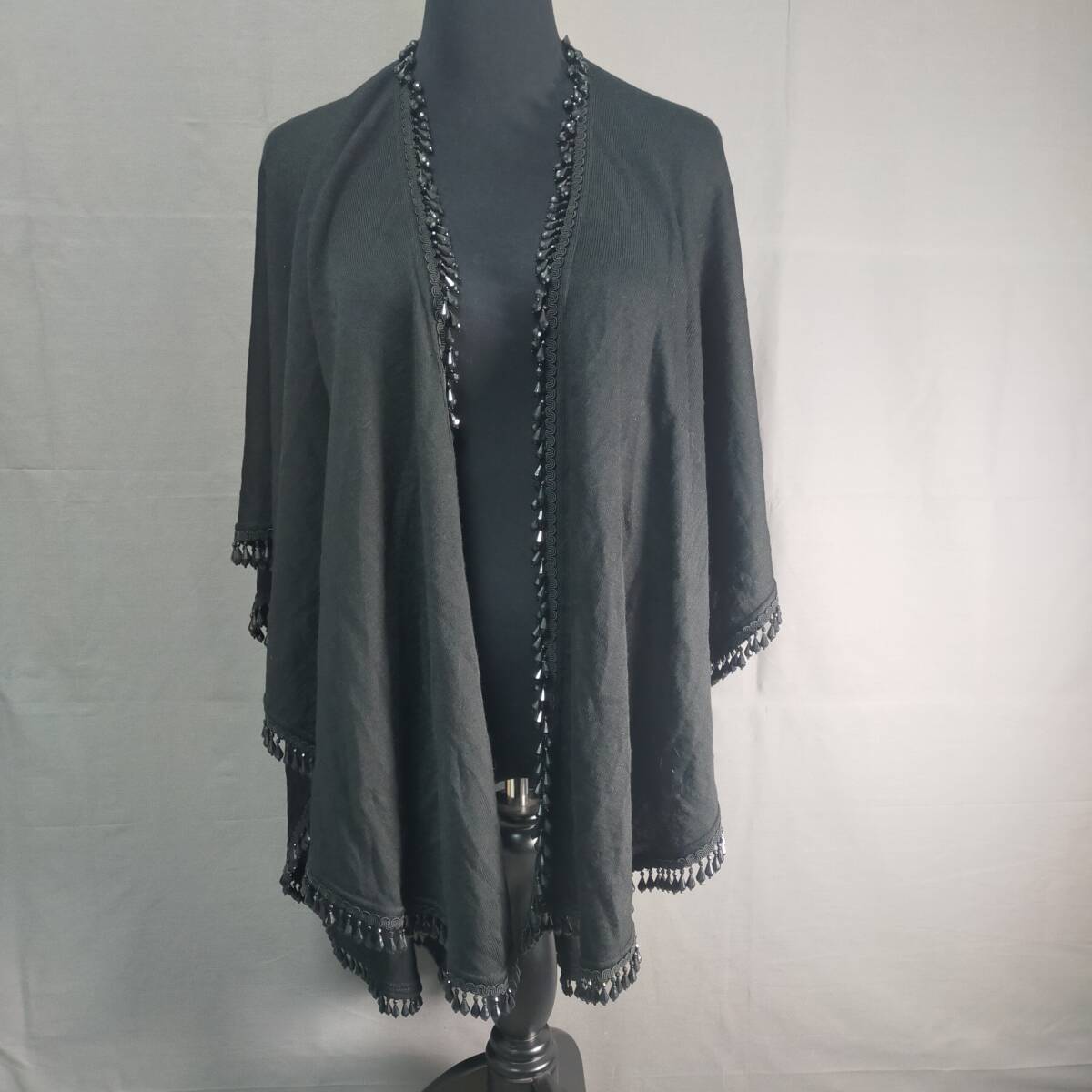 5711/10 GJ71949 JEAN-LOUIS SCHERRER ジャンルイ シェレル ブラック 大判 ショール ストール 羽織り レディース 古着 現状品拍卖
